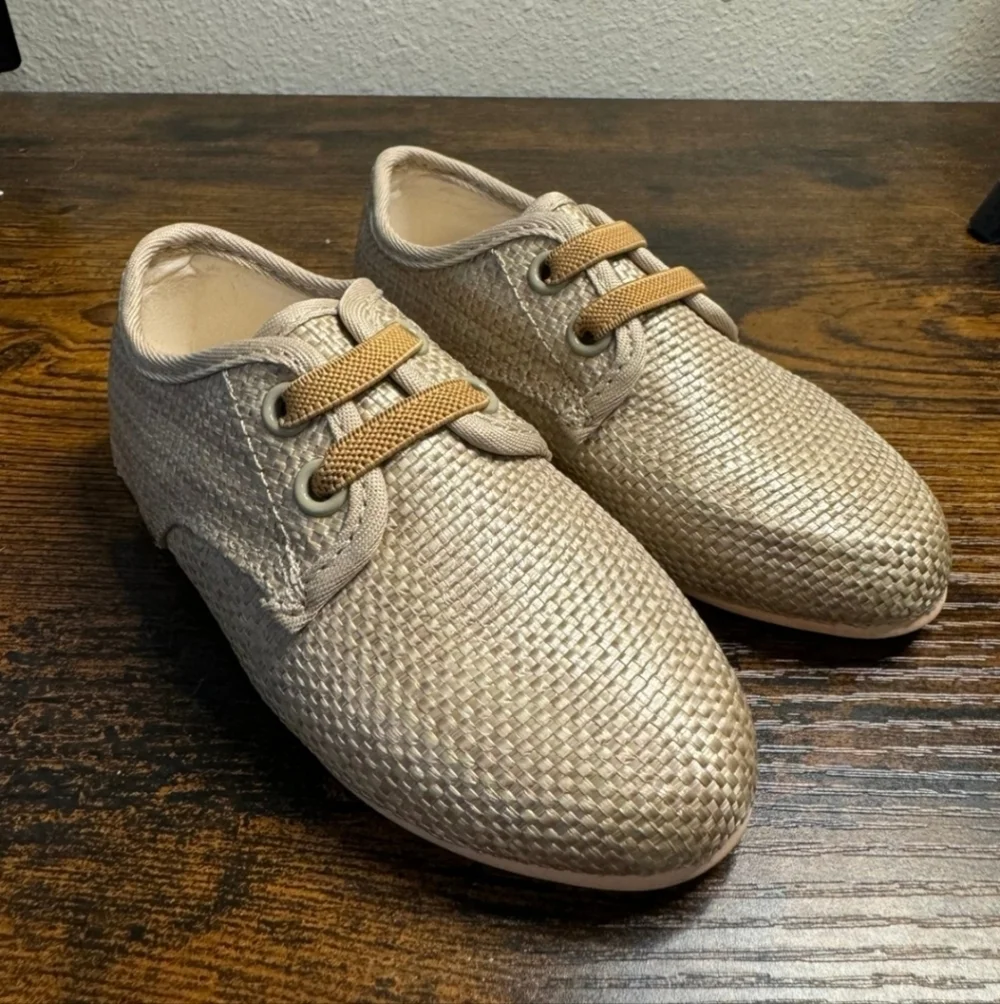 Zara trendy woven